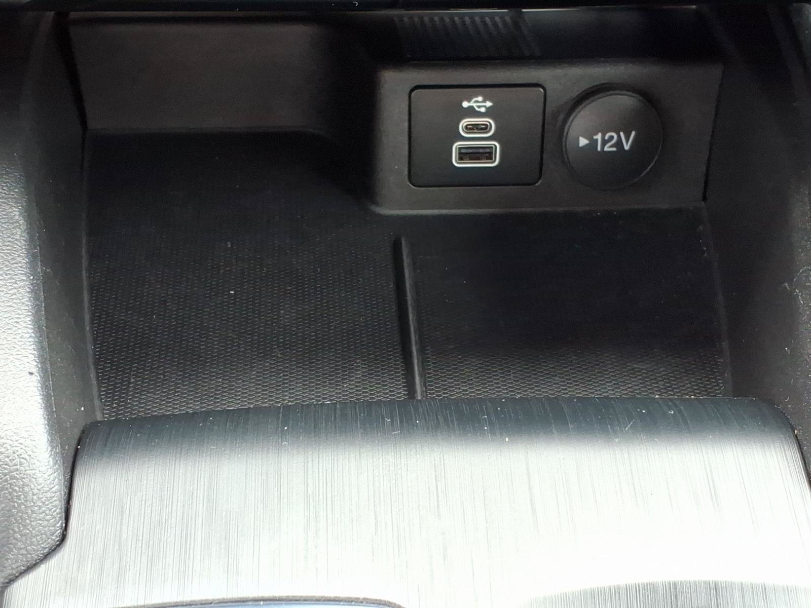 Certified 2024 Ford Escape ST-Line w/ Tech Pack #1 AWD/4WD image 20