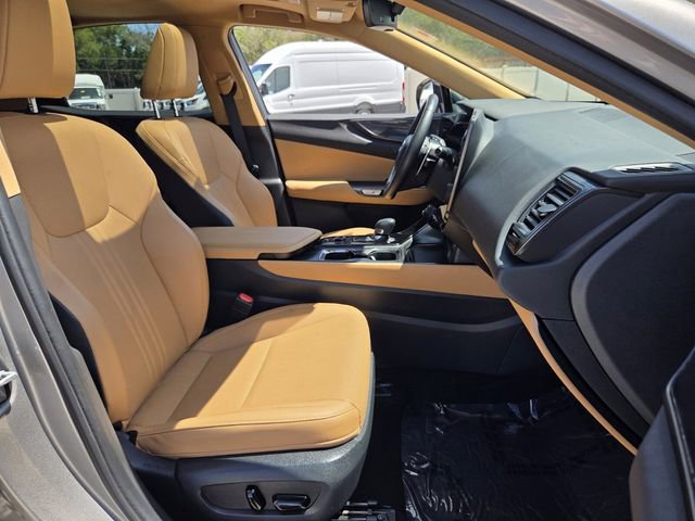 Used 2025 Lexus NX 250 FWD w/ Accessory Package (2T) image 19