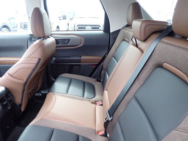 Certified 2025 Ford Bronco Sport Outer Banks w/ Outer Banks Tech Package+ image 18