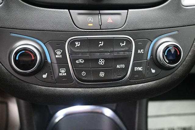 Used 2024 Chevrolet Malibu LT FWD image 12