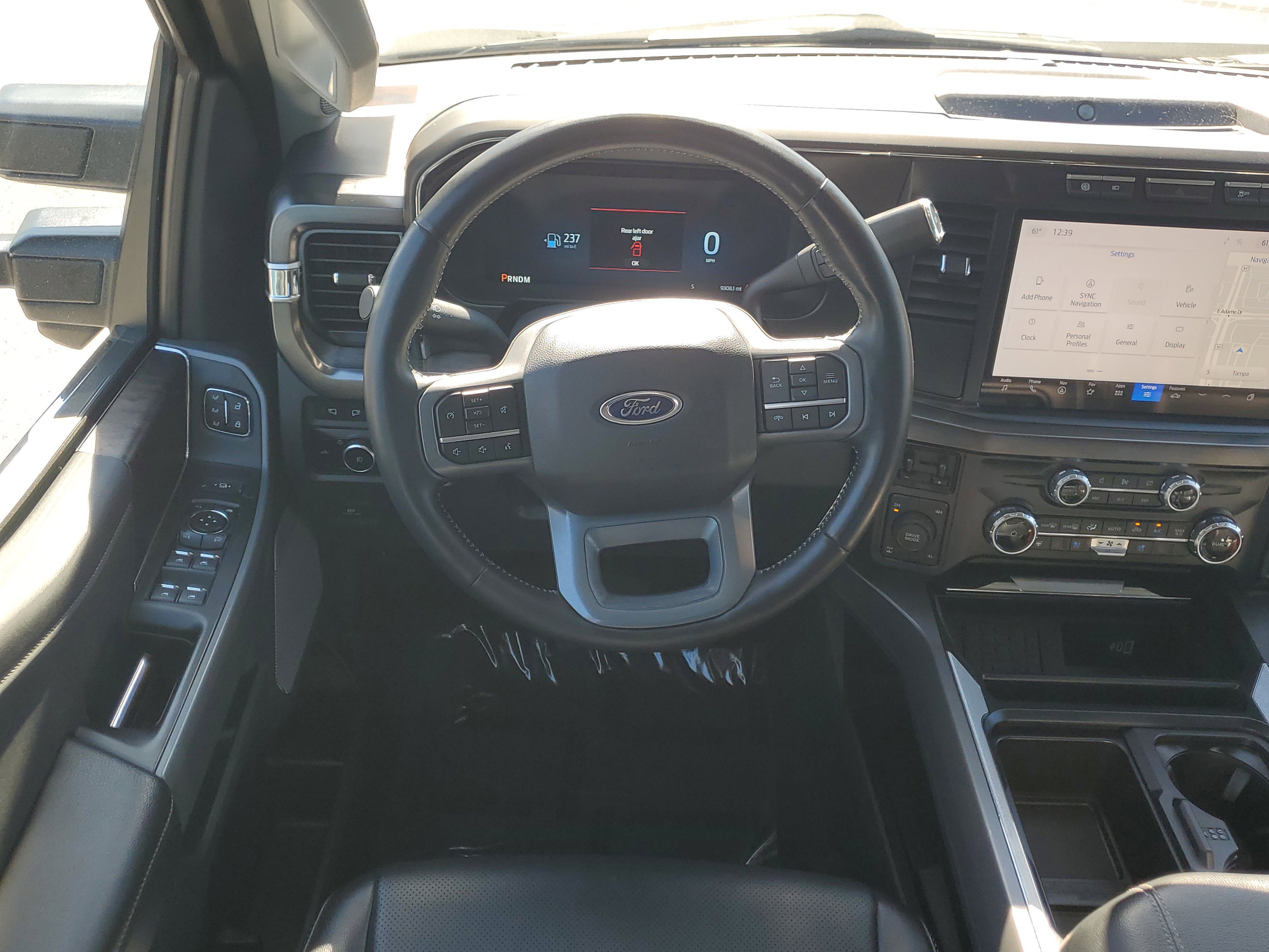 Certified 2024 Ford F250 Lariat w/ Chrome Package image 17