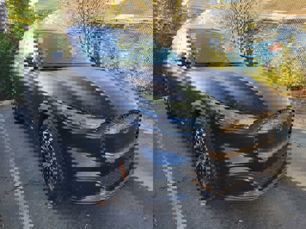 Certified 2025 Ford Mustang Mach-E Select w/ Comfort Package Lite image 9