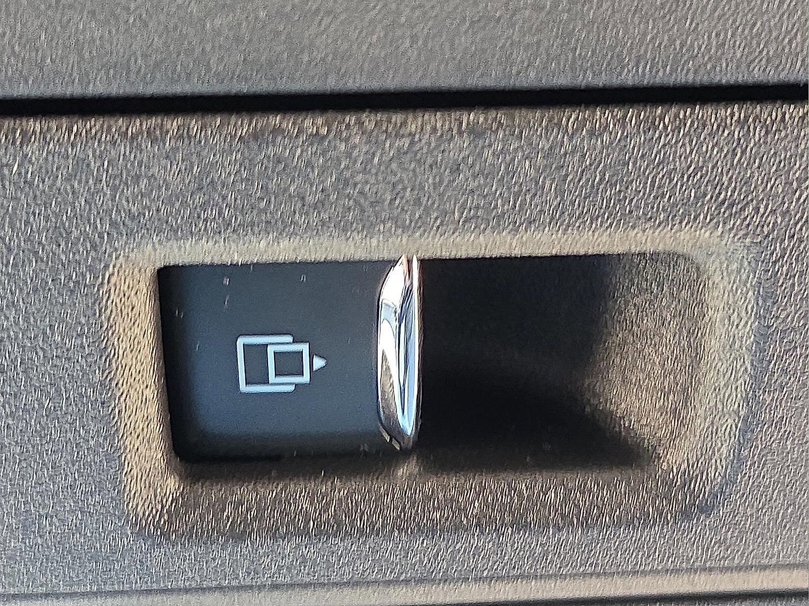 Certified 2024 Ford F150 XLT w/ Equipment Group 302A MID image 22