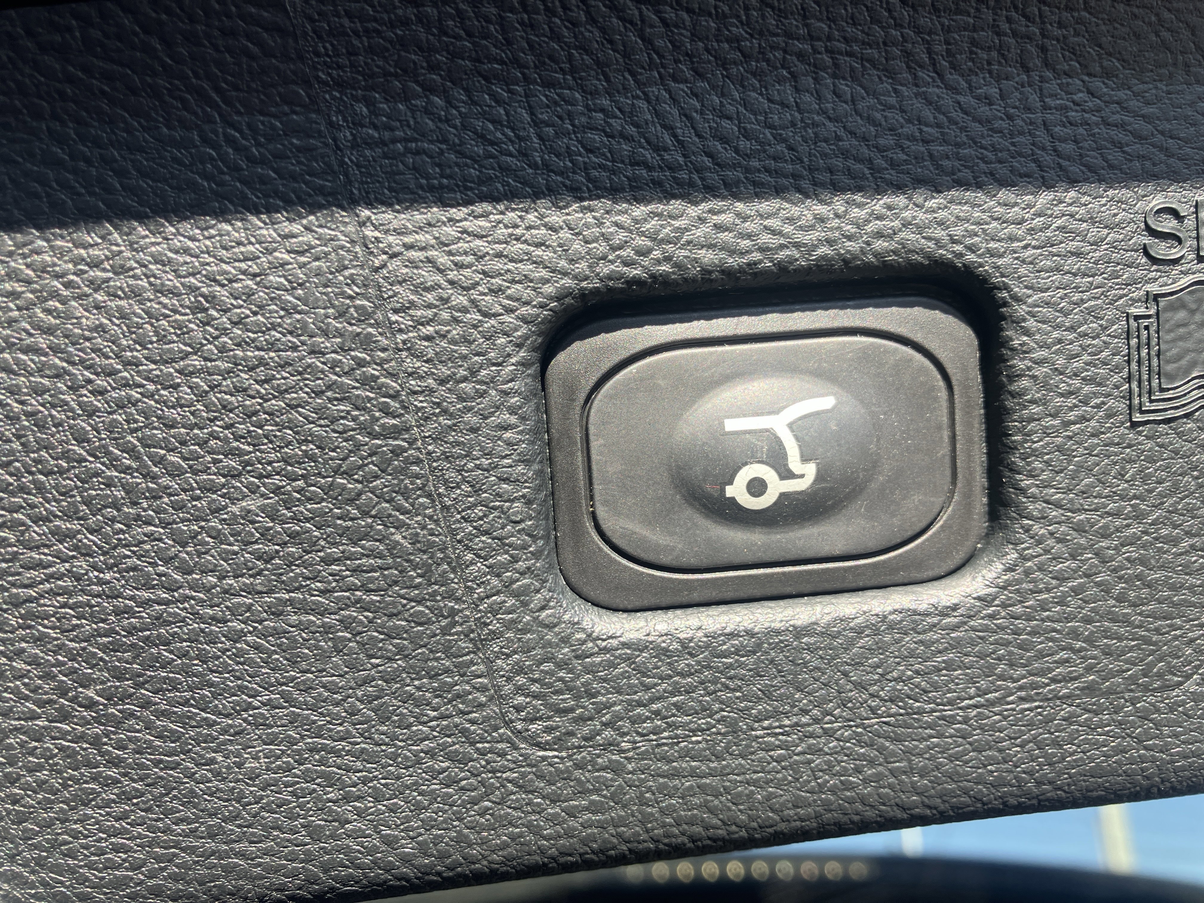 Certified 2023 Ford Edge SEL w/ Convenience Package image 15