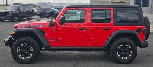 Used 2024 Jeep Wrangler Unlimited Rubicon 4xe AWD/4WD image 2