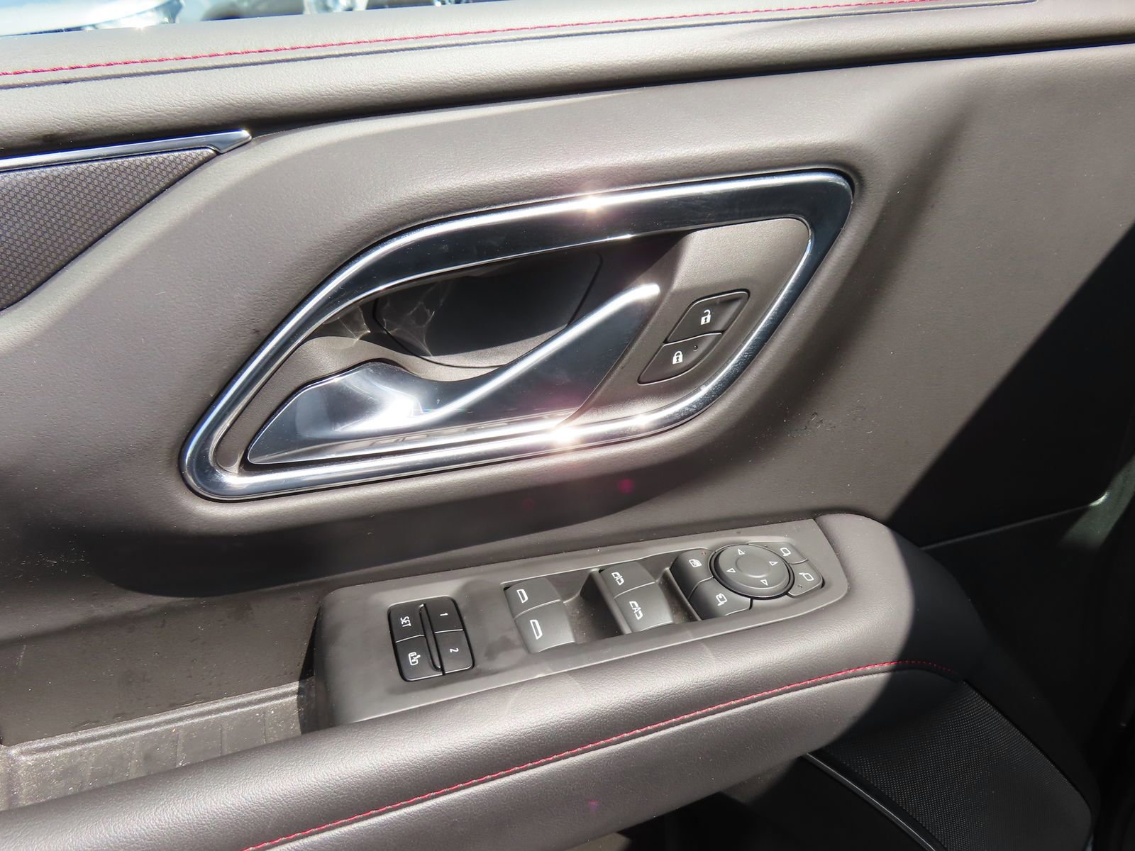 Used 2023 Chevrolet Tahoe RST w/ Luxury Package image 12