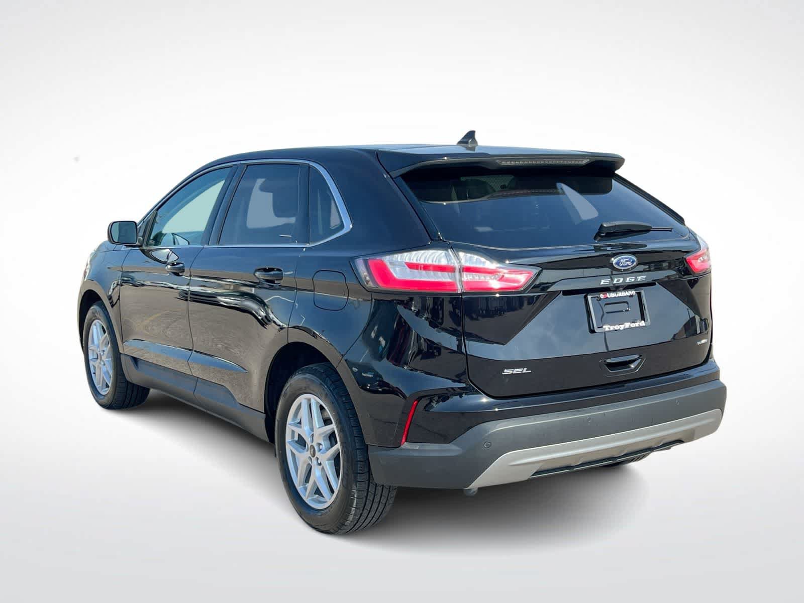 Certified 2024 Ford Edge SEL w/ Convenience Package AWD/4WD image 6