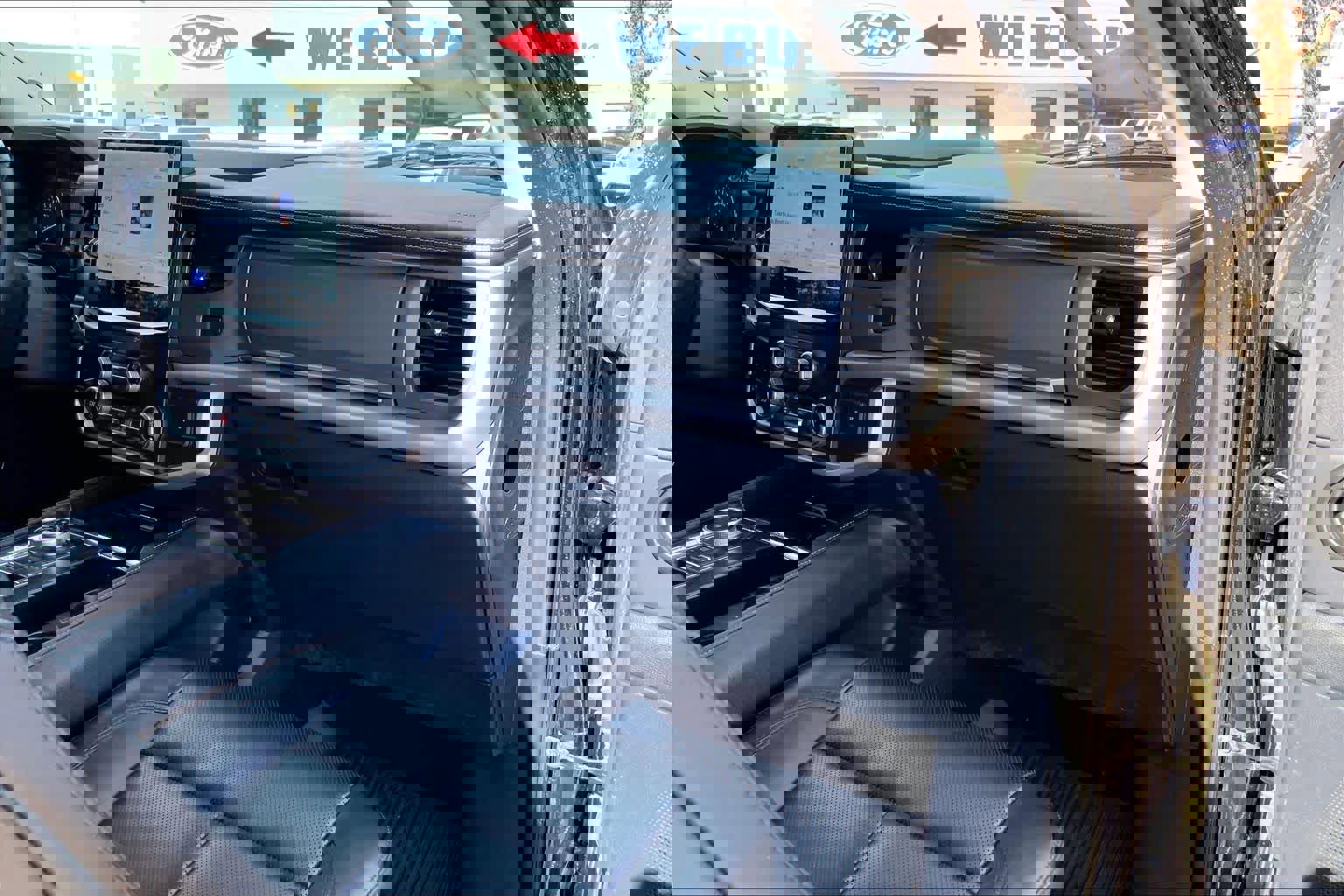 Certified 2022 Ford Expedition Max XLT image 18