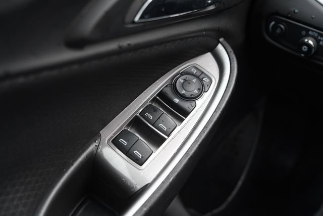 Used 2025 Chevrolet Malibu LT FWD image 29