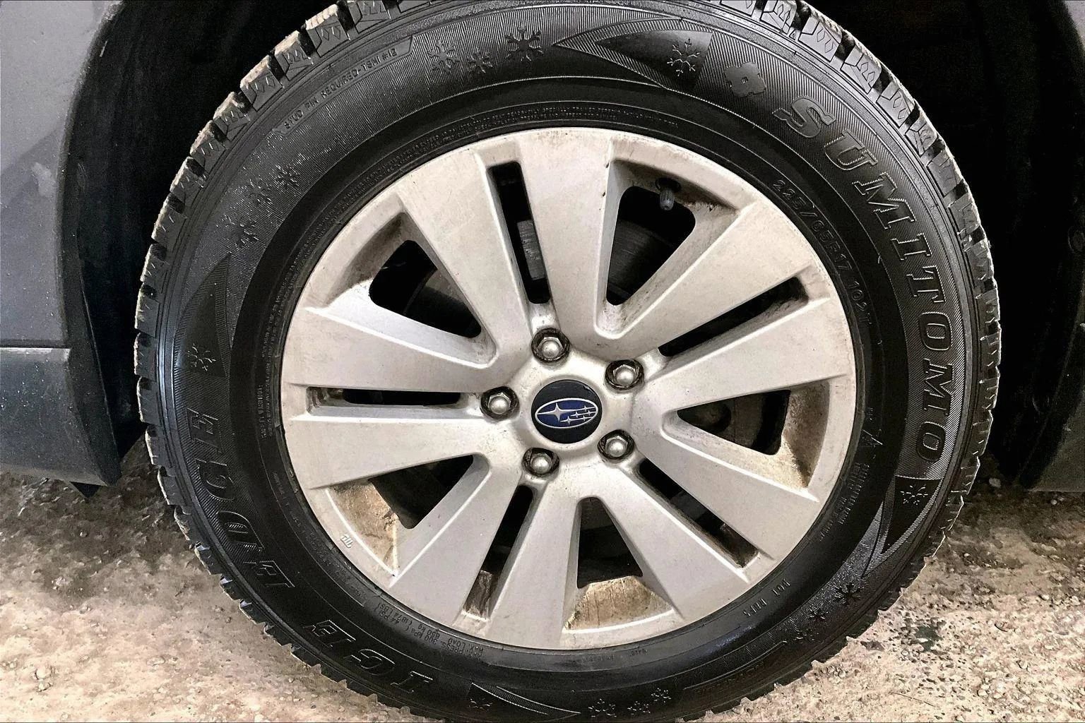 Used 2019 Subaru Outback 2.5i Premium image 8