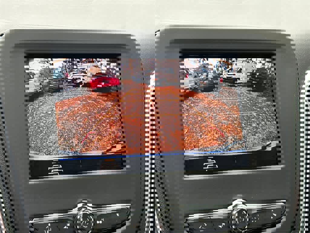 Used 2020 Chevrolet Equinox LT w/ LPO, Floor Liner Package image 27