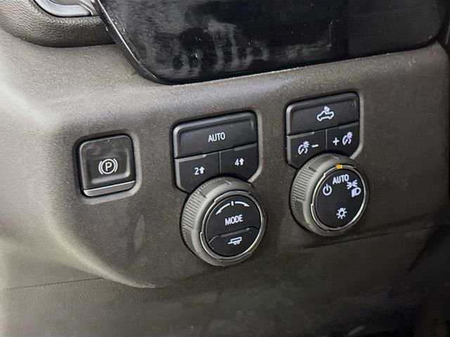 Used 2023 Chevrolet Silverado 1500 LT image 12