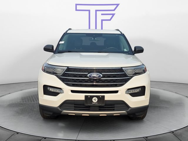 Certified 2023 Ford Explorer XLT w/ Equipment Group 202A AWD/4WD image 8