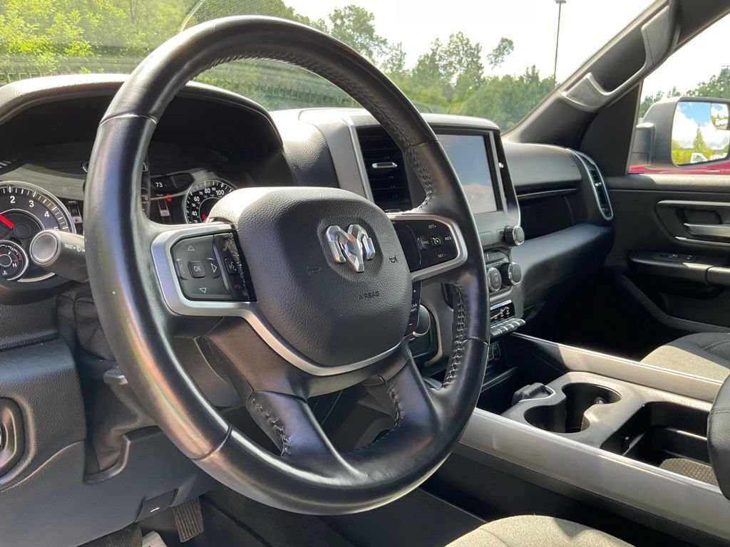 Used 2022 RAM 1500 Big Horn w/ Night Edition AWD/4WD image 12