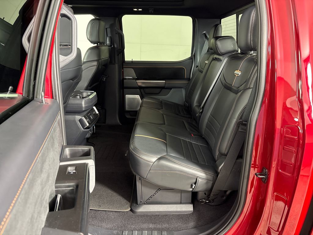 Certified 2023 Ford F150 Platinum w/ Equipment Group 701A High image 33