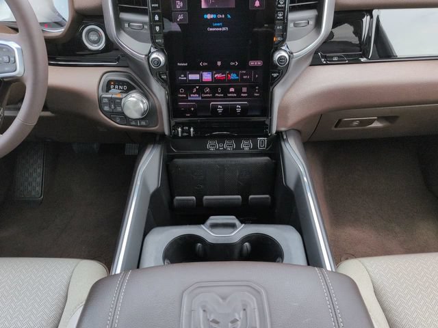 Used 2025 RAM 1500 Laramie AWD/4WD image 19