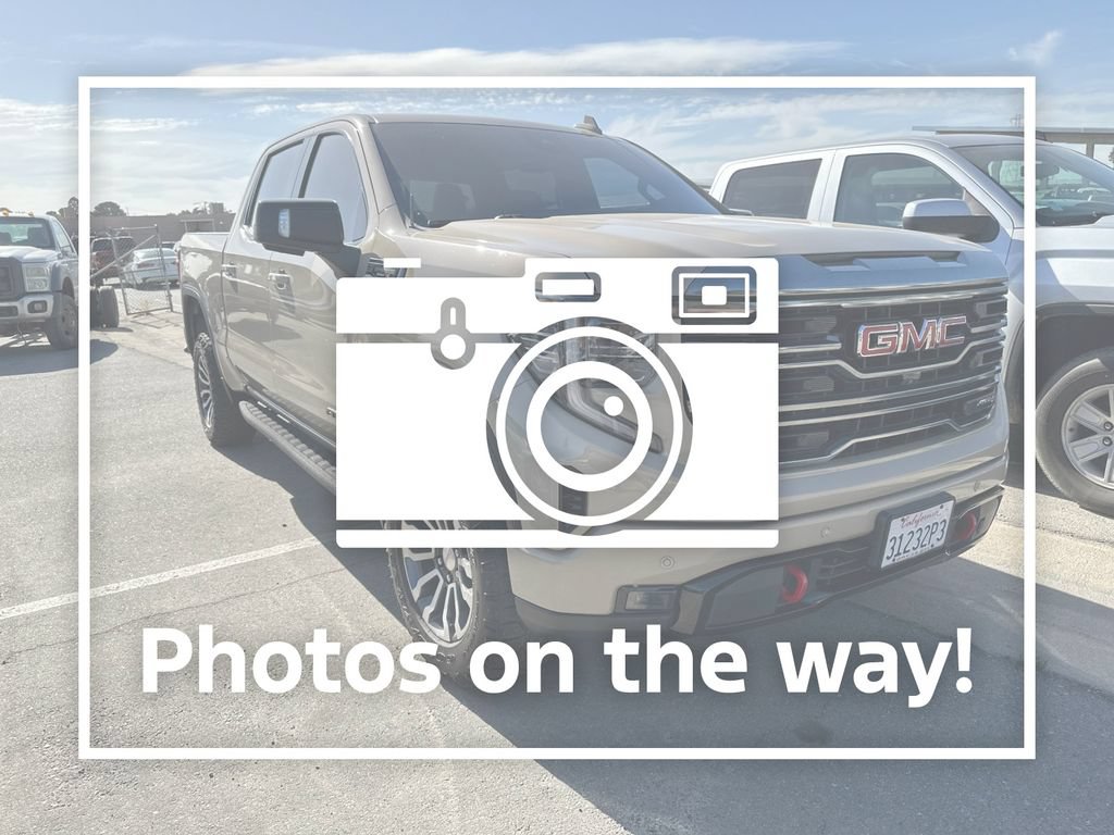 Used 2022 GMC Sierra 1500 AT4 w/ AT4 Premium Package