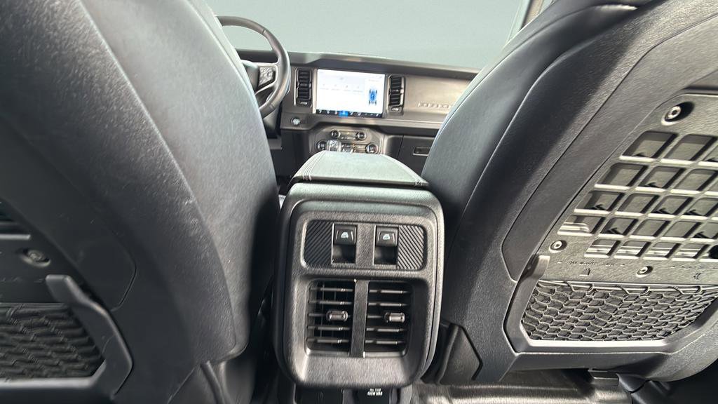 Certified 2025 Ford Bronco Badlands AWD/4WD image 41