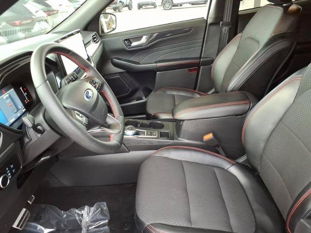 Certified 2024 Ford Escape ST-Line w/ Tech Pack #1 AWD/4WD image 10