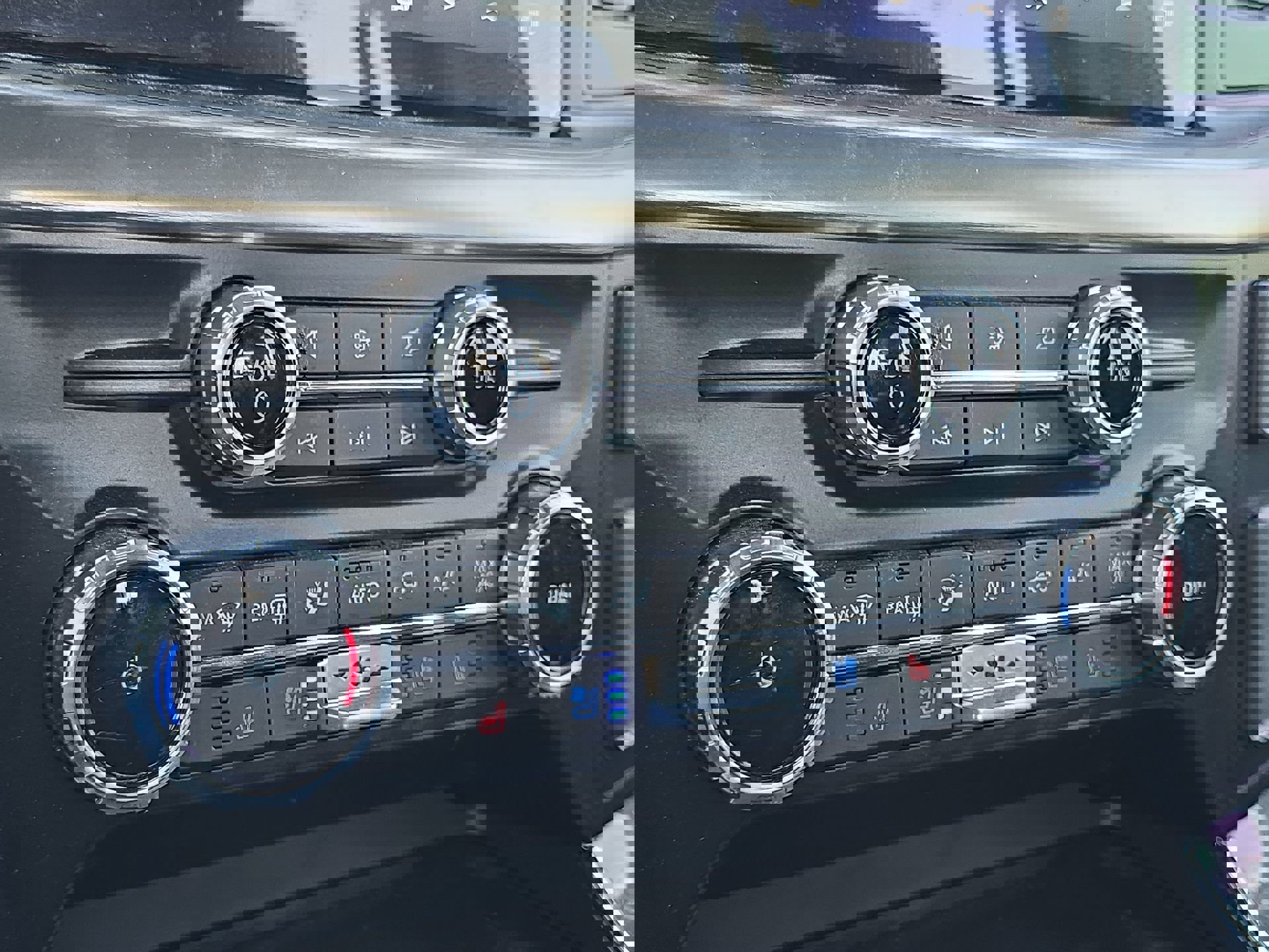 Certified 2023 Ford F150 Lariat image 20