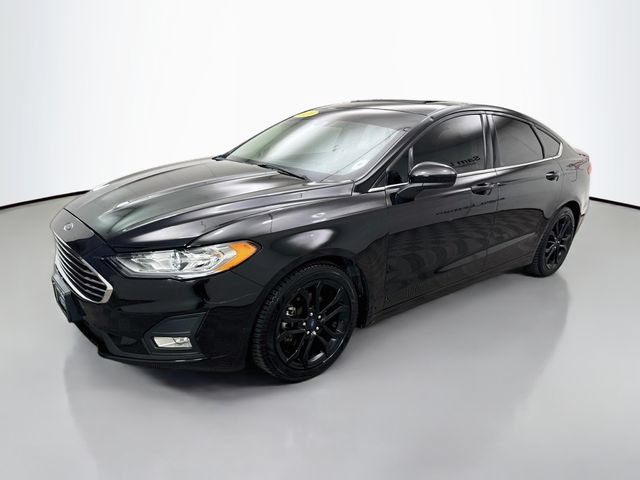 Certified 2020 Ford Fusion SE w/ Equipment Group 151A FWD image 3