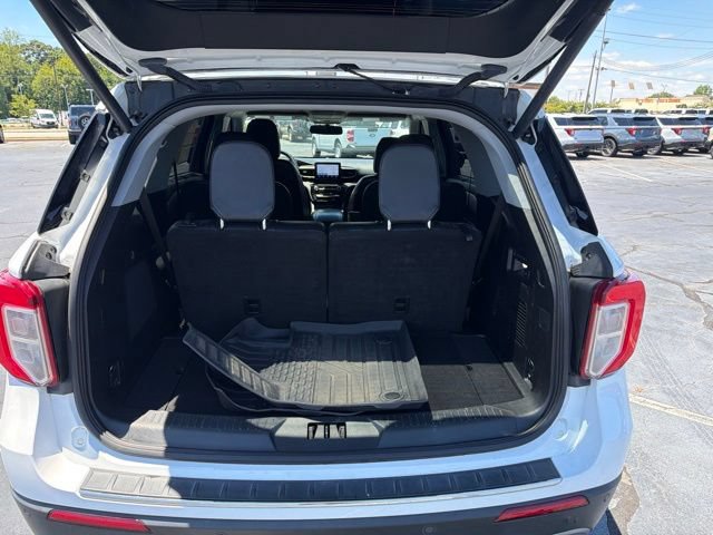 Certified 2021 Ford Explorer Limited w/ Equipment Group 301A AWD/4WD image 11