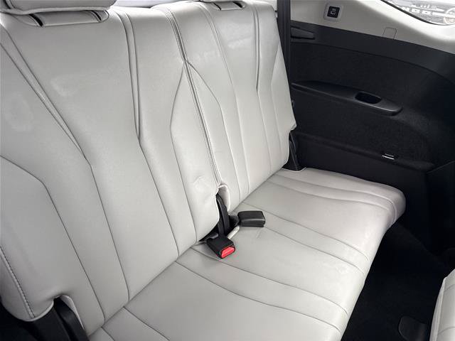 Used 2023 Acura MDX SH-AWD w/ Advance Package image 24