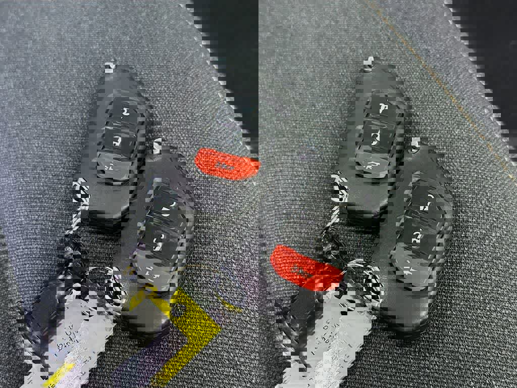 Used 2024 Jeep Wrangler Willys image 26