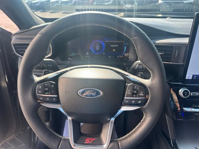 Certified 2023 Ford Explorer ST w/ Equipment Group 401A AWD/4WD image 17