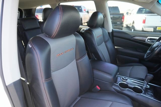Used 2019 Nissan Pathfinder SV w/ Rock Creek Edition image 19
