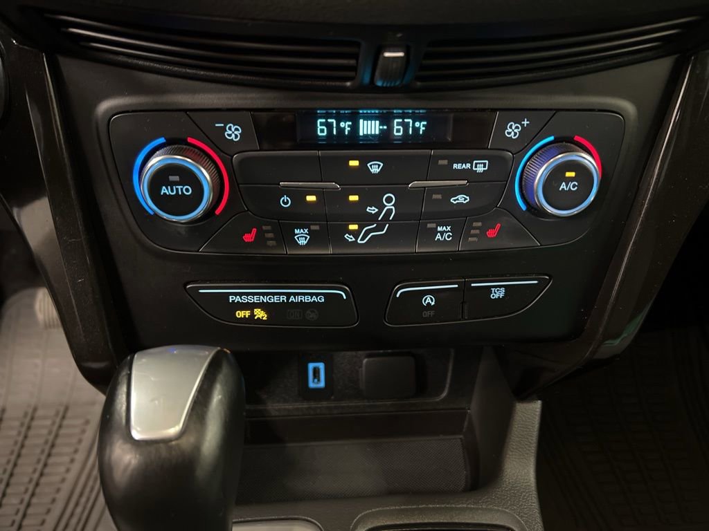 Certified 2017 Ford Escape Titanium image 14