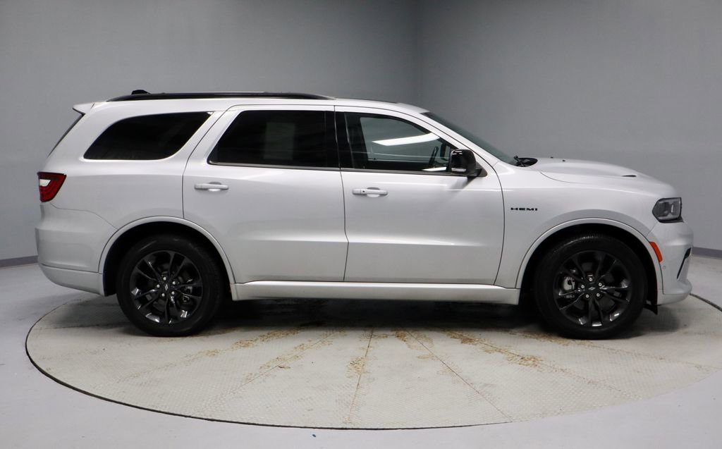 Used 2024 Dodge Durango R/T AWD/4WD image 7