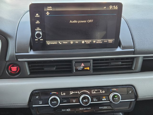 Used 2025 Honda Pilot Touring image 16