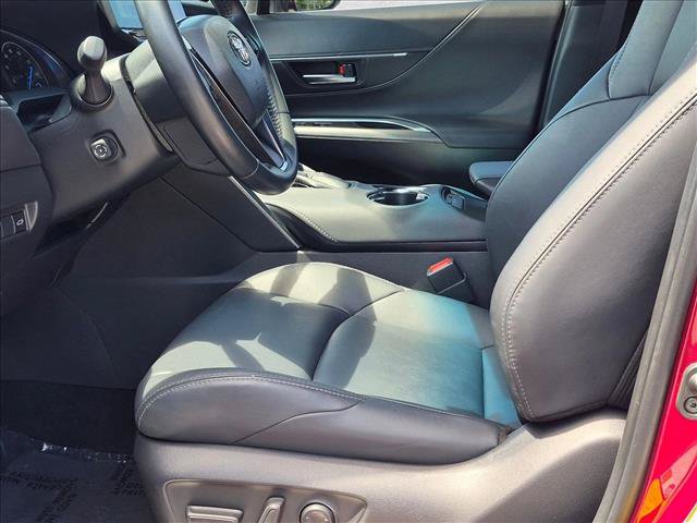 Used 2023 Toyota Venza Nightshade AWD/4WD image 16