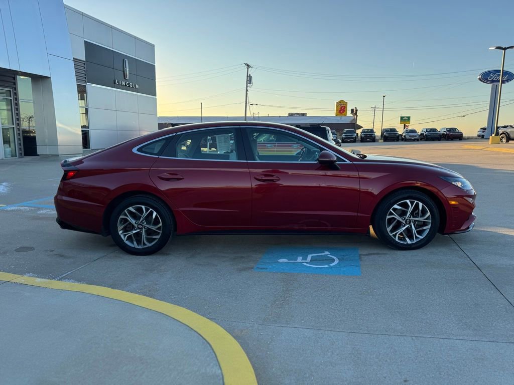 Used 2023 Hyundai Sonata SEL FWD image 4