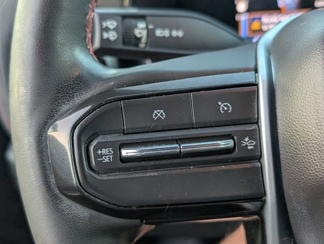 Used 2023 Chevrolet Colorado Z71 w/ Z71 Convenience Package 2 image 18