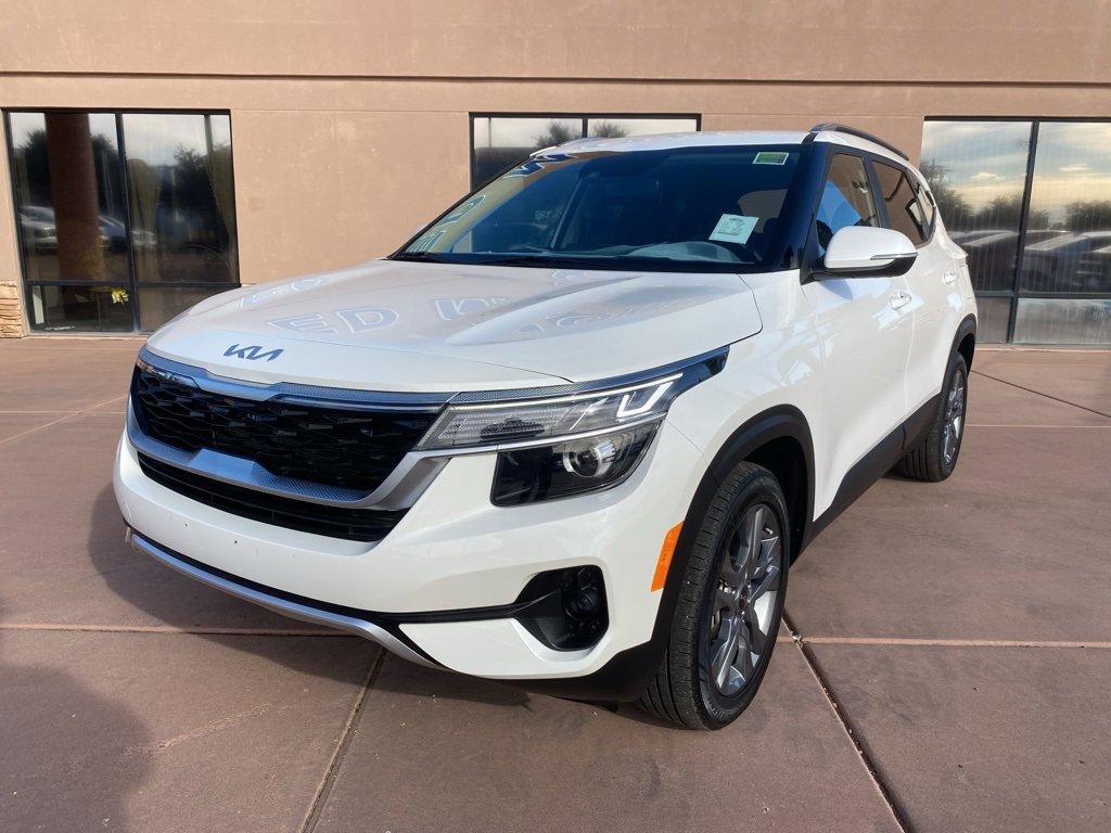 Used 2023 Kia Seltos S video 2