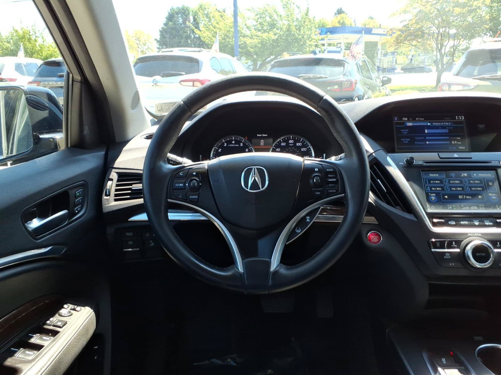 Used 2017 Acura MDX w/ Technology Package AWD/4WD image 13