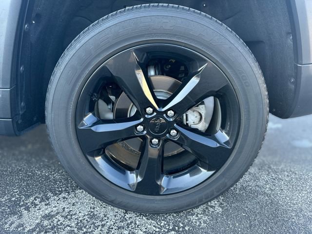 Used 2022 Jeep Grand Cherokee Altitude image 10