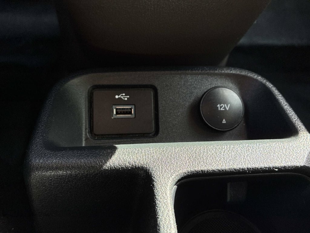 Certified 2022 Ford Transit Connect XL FWD image 30