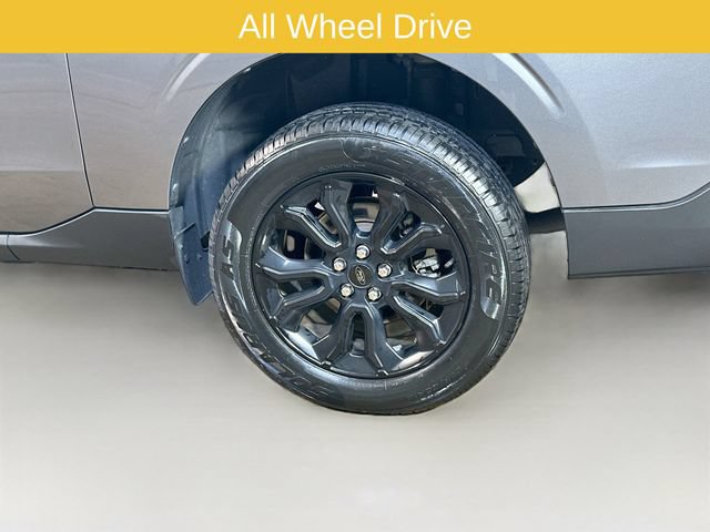 Certified 2023 Ford Maverick XLT w/ Equipment Group 300A Standard AWD/4WD image 6