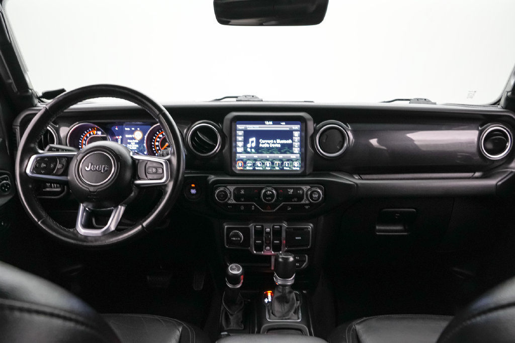Used 2021 Jeep Wrangler Unlimited Sahara AWD/4WD image 17
