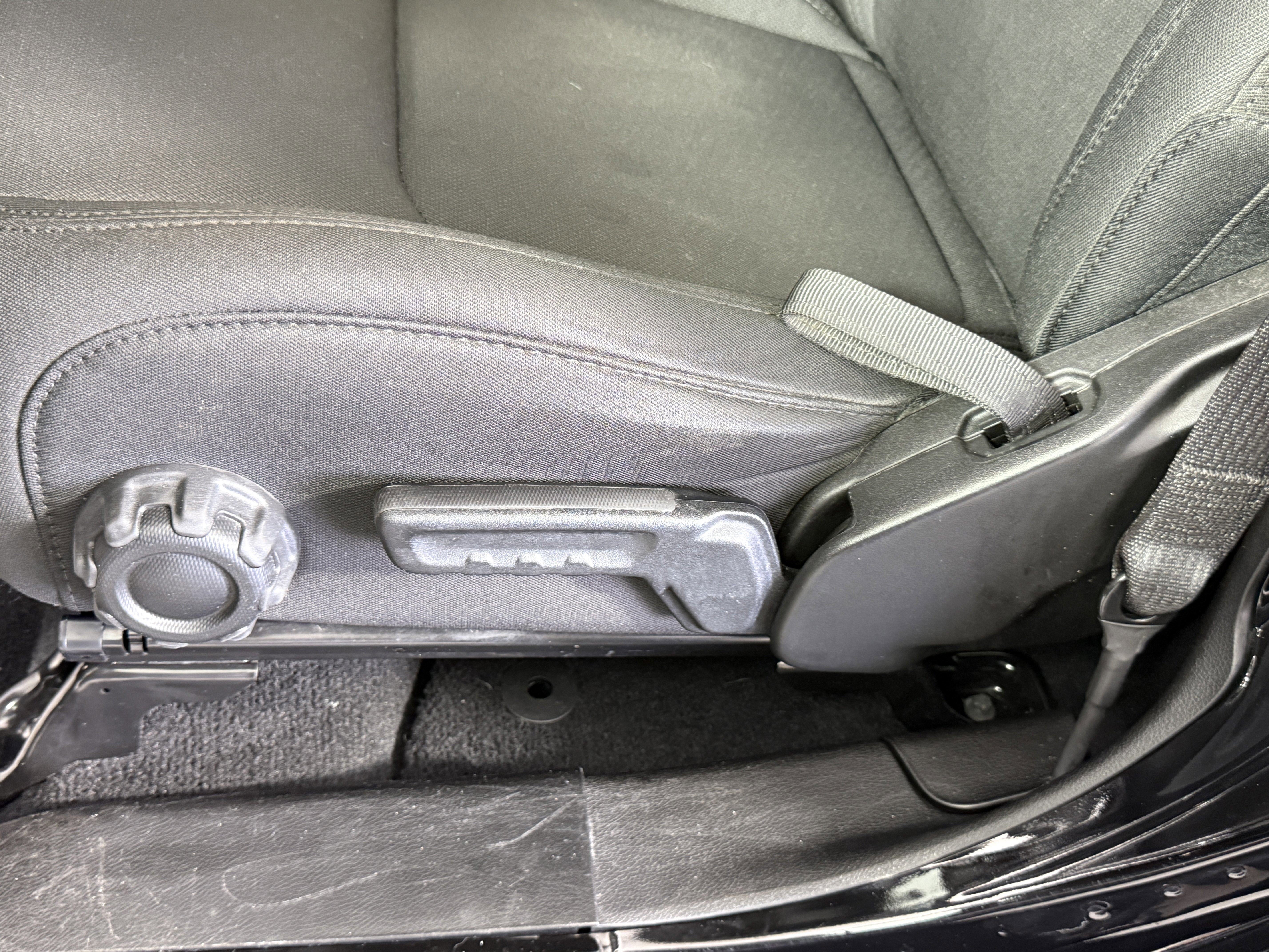 Used 2023 Jeep Gladiator Willys image 17