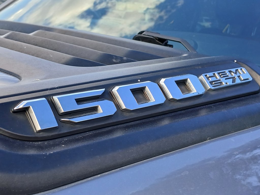 Used 2022 RAM 1500 Laramie w/ Sport Appearance Package RWD image 9