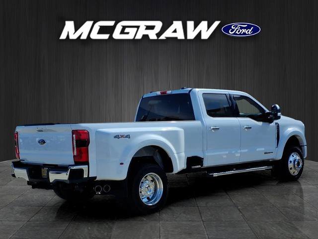 Certified 2026 Ford F450 Lariat w/ Chrome Package image 4