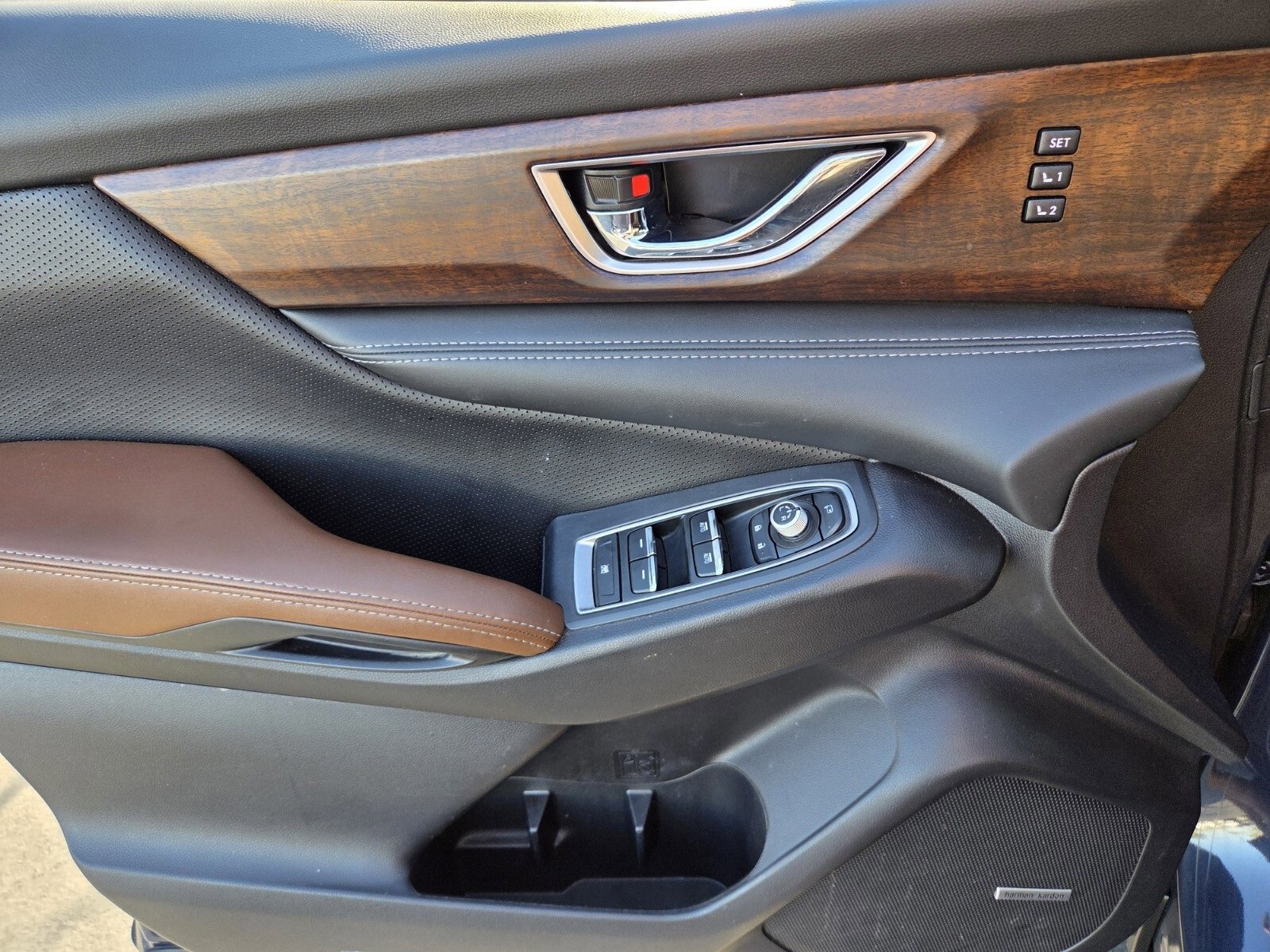 Used 2024 Subaru Ascent Touring w/ Popular Package #2 image 19