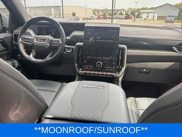 Used 2025 GMC Yukon AT4 w/ AT4 Premium Plus Package AWD/4WD image 12