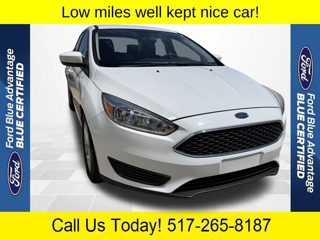 Certified 2018 Ford Focus SE FWD image 1
