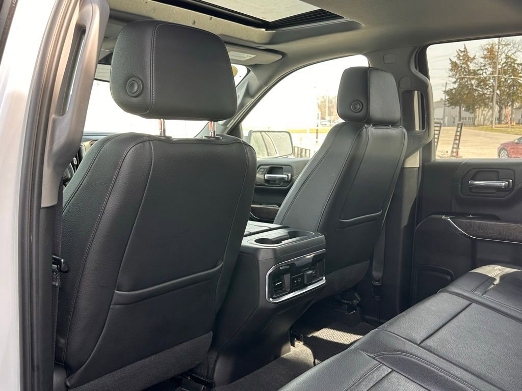 Used 2022 GMC Sierra 1500 Denali w/ Driver Alert Package II AWD/4WD image 13