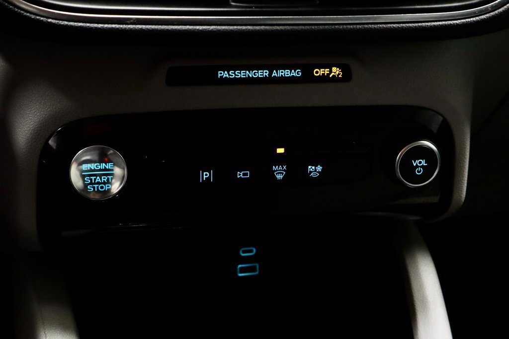 Certified 2023 Ford Escape SE w/ PHEV Premium Package image 32